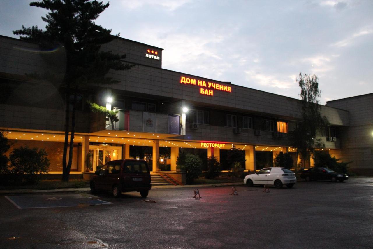 Hotel Of Bulgarian Academy Of Sciences Sofia Eksteriør billede